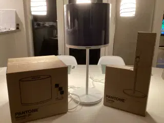 Flot bordlampe ny i aldrig pakket ud