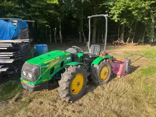 Mini traktor diesel med udstyr