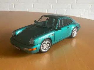 Porsche 911 1:18