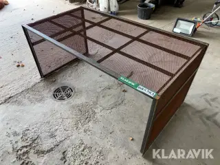 Arbejdsbord af jern