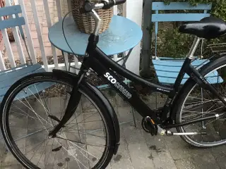 Cyklen er Pæn og Velholdt. 