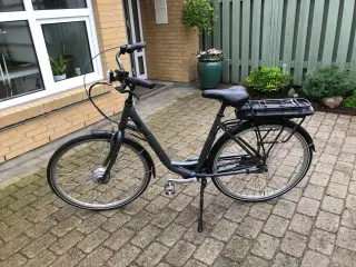 SCO elcykel 8 AH batteri defekt motor med nye dæk 