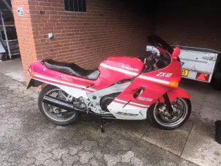 Kawasaki ZX-10 veteran cykel