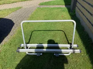 Thule Omni cykelstativ til campingvogn 