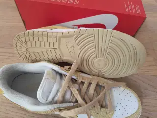 Nike Dunk