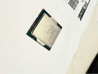 Intel i9 12900k 