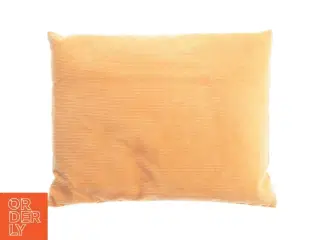Orange pude (str. 37,5x30 cm)