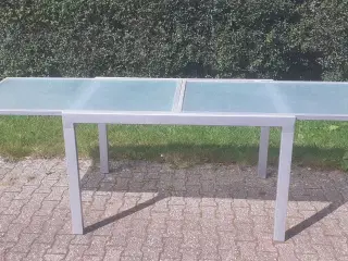 Spisebord - træk ud bord dobbelt