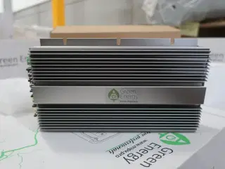 3 stk. booster GREEN ENERGY LAR 200 584W DC-DC