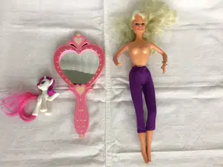 Dukke 29 cm spejl 21 cm Barbie hund 7 cm