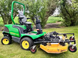 John deere 1445 diesel med 4x4