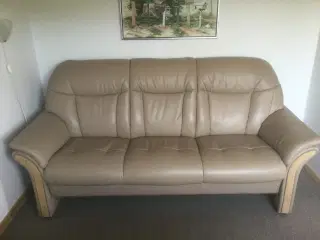 Læder sofa i mørk sand/ khaki