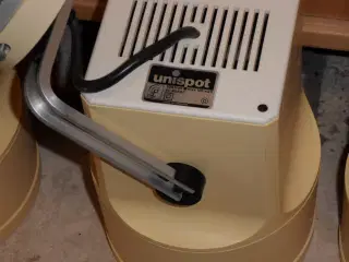 LOUIS POULSEN, UNISPOT. Hængelamper. 3 ens.