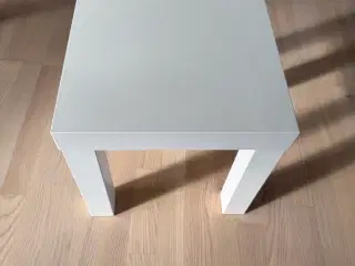 Lille lack sofabord fra IKEA - 35x35