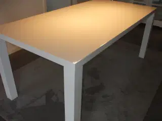 Spisebord hvid glans