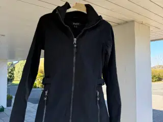 Rideudstyr og ridetøj