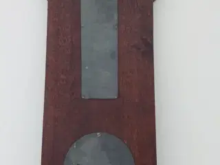 Gammelt barometer/termometer fuldt funktionelt.