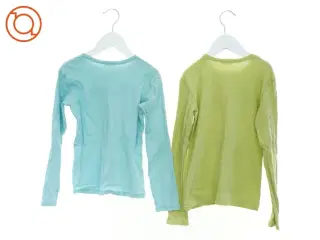 Bluse (2 stk.) fra Benetton (str. 146 cm)