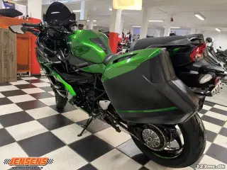 Kawasaki H2 SX