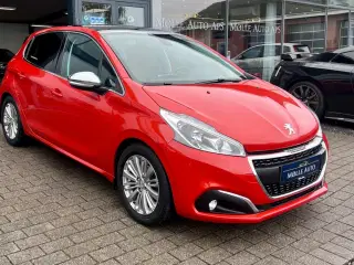 Peugeot 208 1,2 PureTech 82 Allure Sky