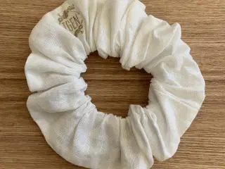 Igen hårelastik hør