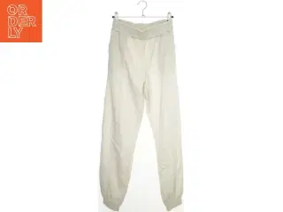 Hvite sweatpants fra Zara (str. 164)