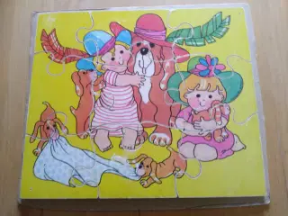 Træ puslespil med 9 brikker 