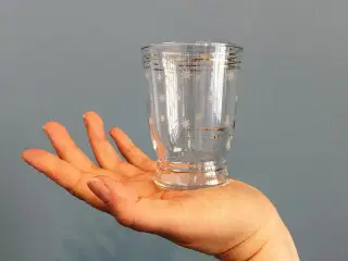 Vandglas med guld og stjerner, 4 stk samlet