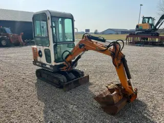Hanix H12A - Minigraver / 3 skovle
