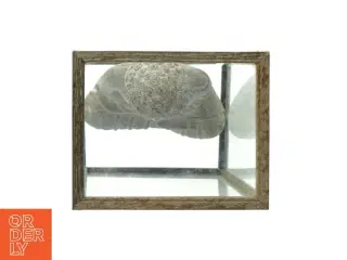 Buddha figur i glasramme (str. 31x16 cm)