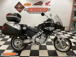 BMW F 650 CS Scarver