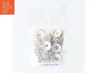 Poser med sølvfarvede ringe