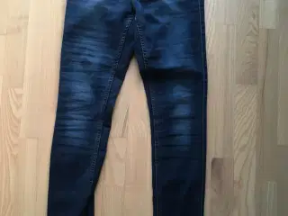 Only jeans str M