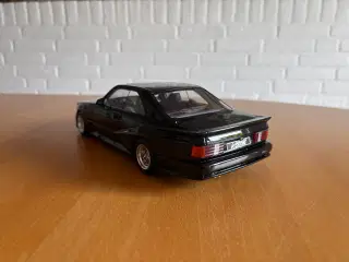 Mercedes 560 SEC