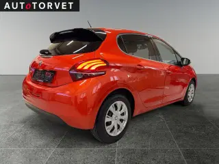 Peugeot 208 1,6 BlueHDi 100 Allure Sky