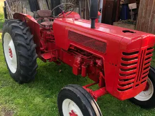 IH 275 b 