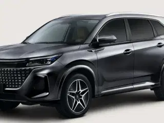 Navor E5 1,5 PHEV Rock