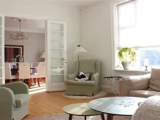 Dejlig møbleret lejlighed med altan, Frederiksberg C, København