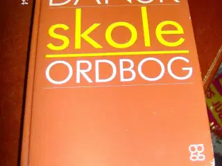 Dansk skole ordbog 