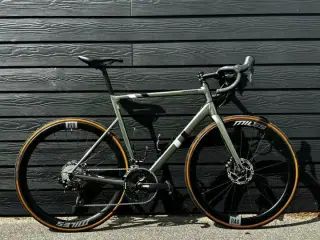 2022 Cannondale CAAD13 str. 58