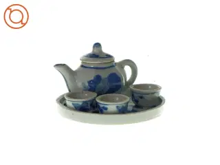 Miniature testel med 4 kopper, kande og bakke (str. Bakke Ø: 9 cm) (str. Bakke Ø: 9 cm)