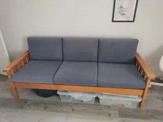 Sofa i træ