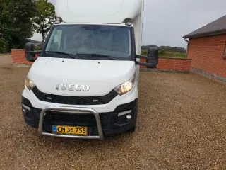 Iveco 35S17 alukassebil