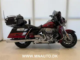 Harley-Davidson FLHTCUSE Electra Glide Ultra Classic CVO 110"