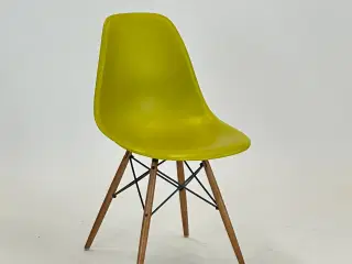 Vitra Eames DSW Stol  (71 Yellow)