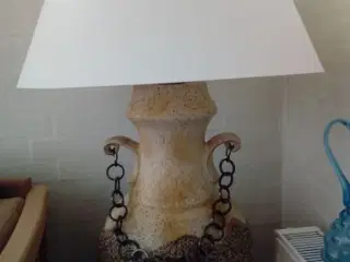 Høj Keramik lampe med nyt skærm