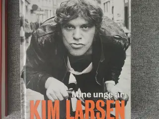 Diverse bøger sælges