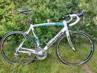 Bianchi Via Nirone 7 C2C - Shimano 105