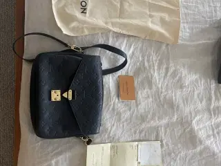 Sælger autentisk Louis Vuitton Pochette Métis Clas