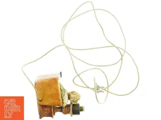 Bordlampe med figur (str. 14 x 16 x 8 cm)